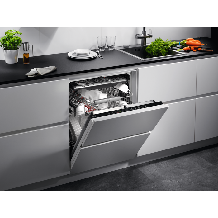 AEG - Trauku mašīna 60cm - FSK93718P
